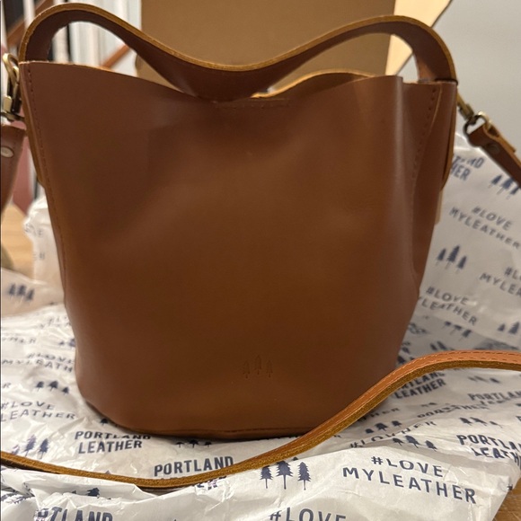 Portland Leather Shoulder Belle Bucket Bag in color ‘honey.’ - Picture 3 of 5
